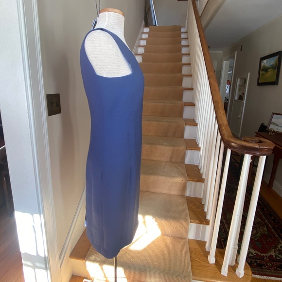 Karl Lagerfeld lined sheath, v-neck, sleeveless, midi, size 6 - Picture 4 of 6